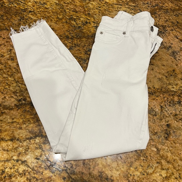 Used Pistola White Denim Jeans - Picture 2 of 6